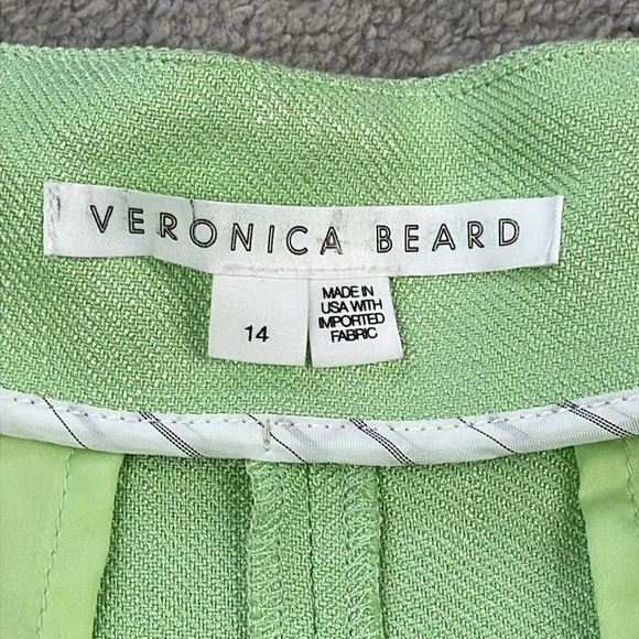 New Veronica Beard Pistachio Green Gables Shorts Pleat Front Sz 14 - Picture 8 of 13